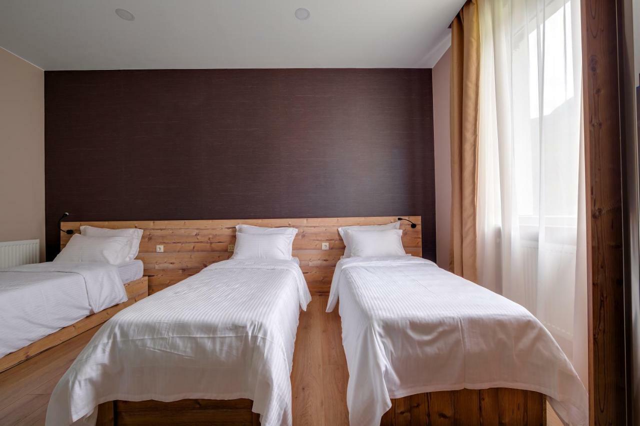 Hotel Sioni Sioni  Buitenkant foto
